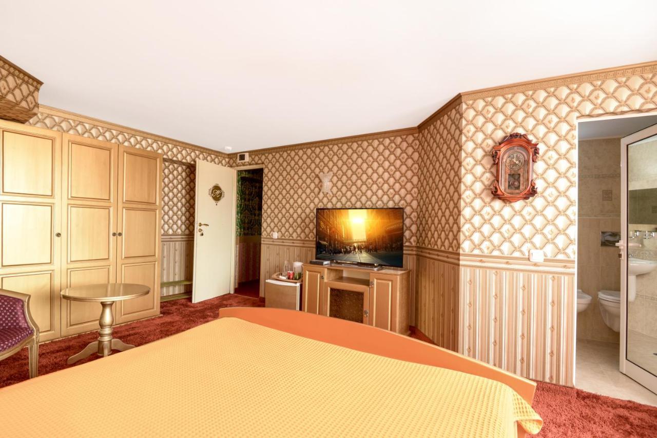 Hotel Sveti Nikola Boyana - Free Parking Sofia Exteriör bild